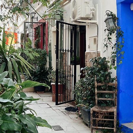 Apartamento En Casco Antiguo De Alicante Luaran gambar